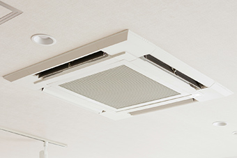 エアコン取付け